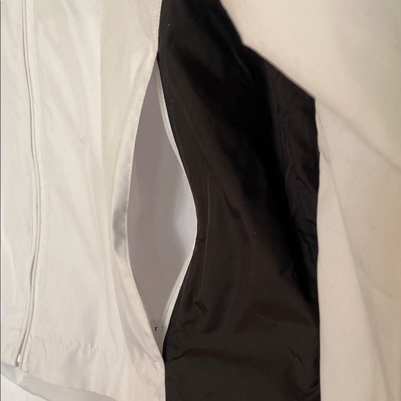 FootJoy Women’s Full Zip Windshirt Quail Hollow - Picture 4 of 7